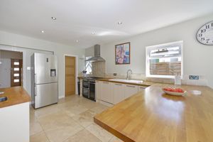 Photo 25- click for photo gallery